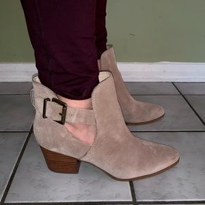 Coffee sole society booties